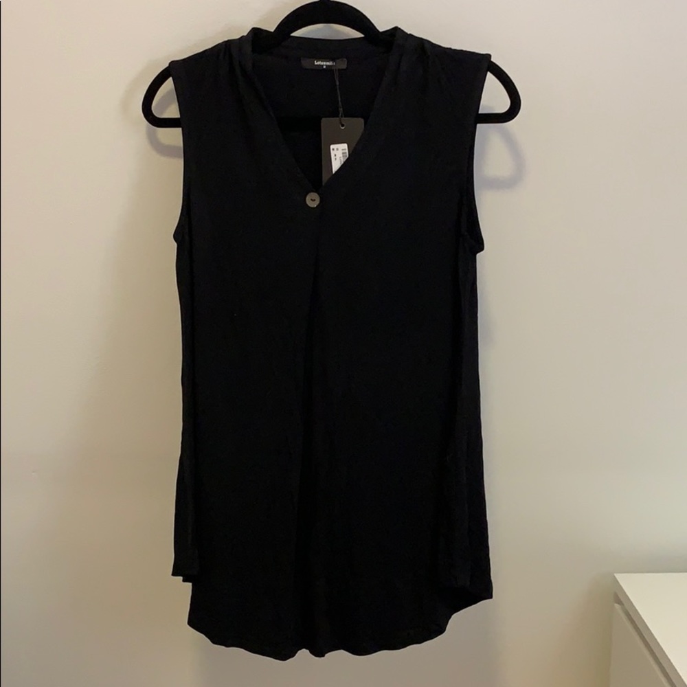 Lotusmile black Sleeveless Blouse Medium